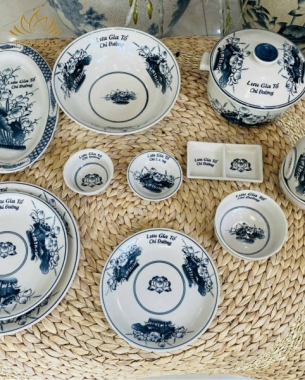Nhà Hàng - Khách Sạn - Cà Phê