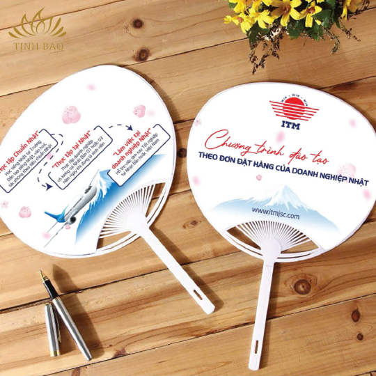 Quạt Nhựa Nan Hoa Cầm Tay In Theo Yêu Cầu